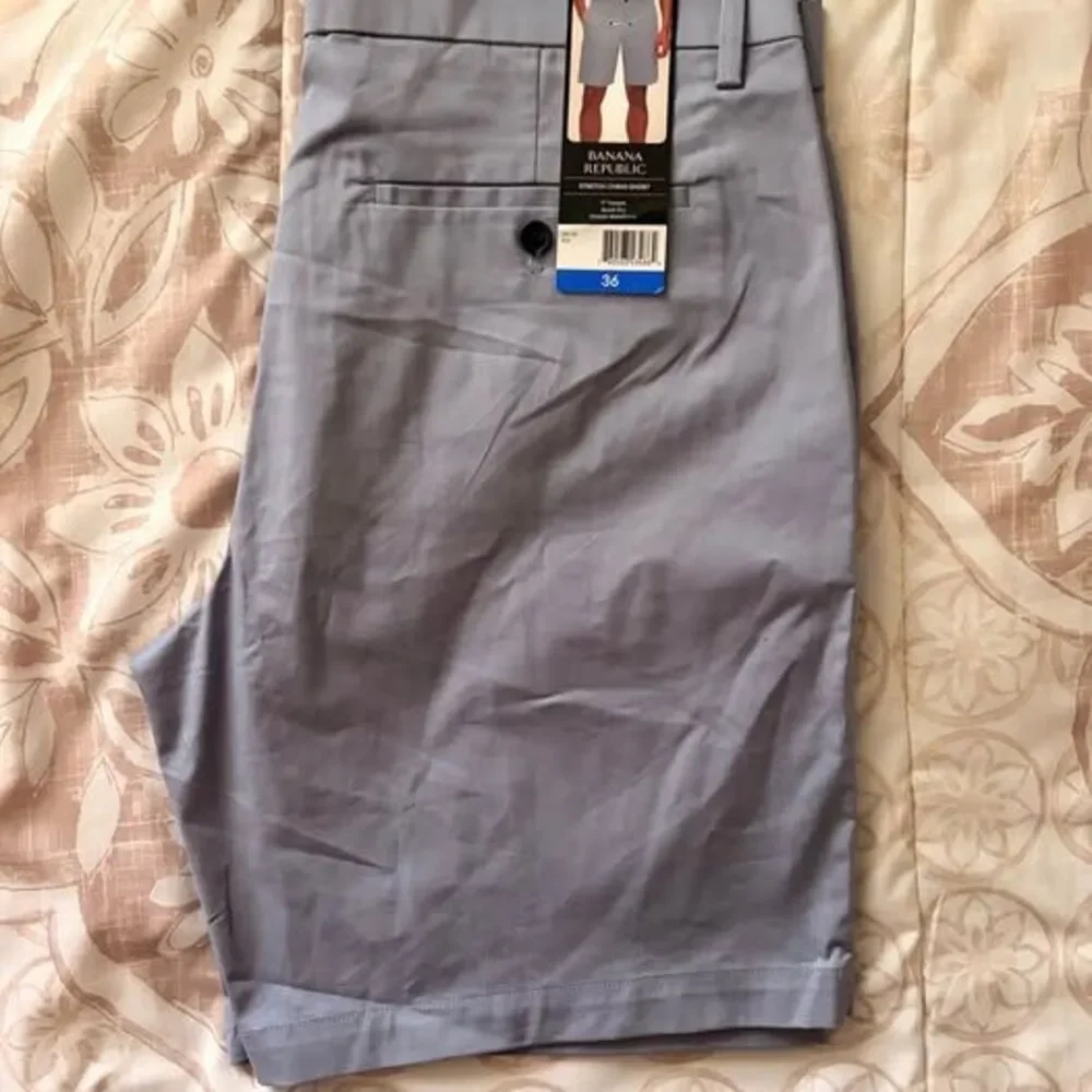 NWT Banana Republic Men's Stretch Chino Shorts - Light Blue (Size 36)